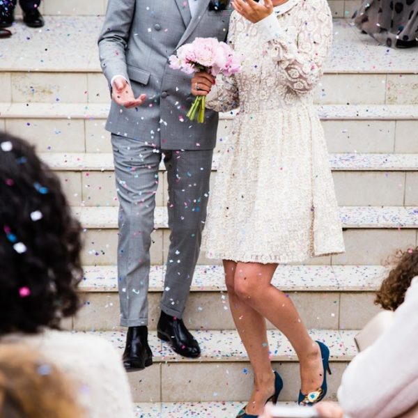 Your Ultimate Guide to Shopping for Vintage Wedding Dresses
