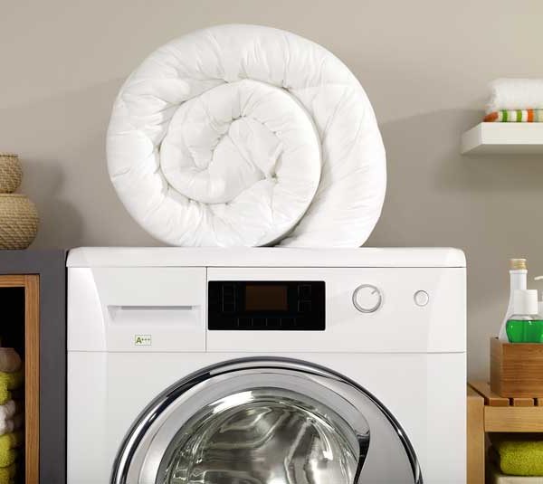 Janet Davis Dry Cleaners Guide to Caring For Your (Down & Non-Down) Comforters